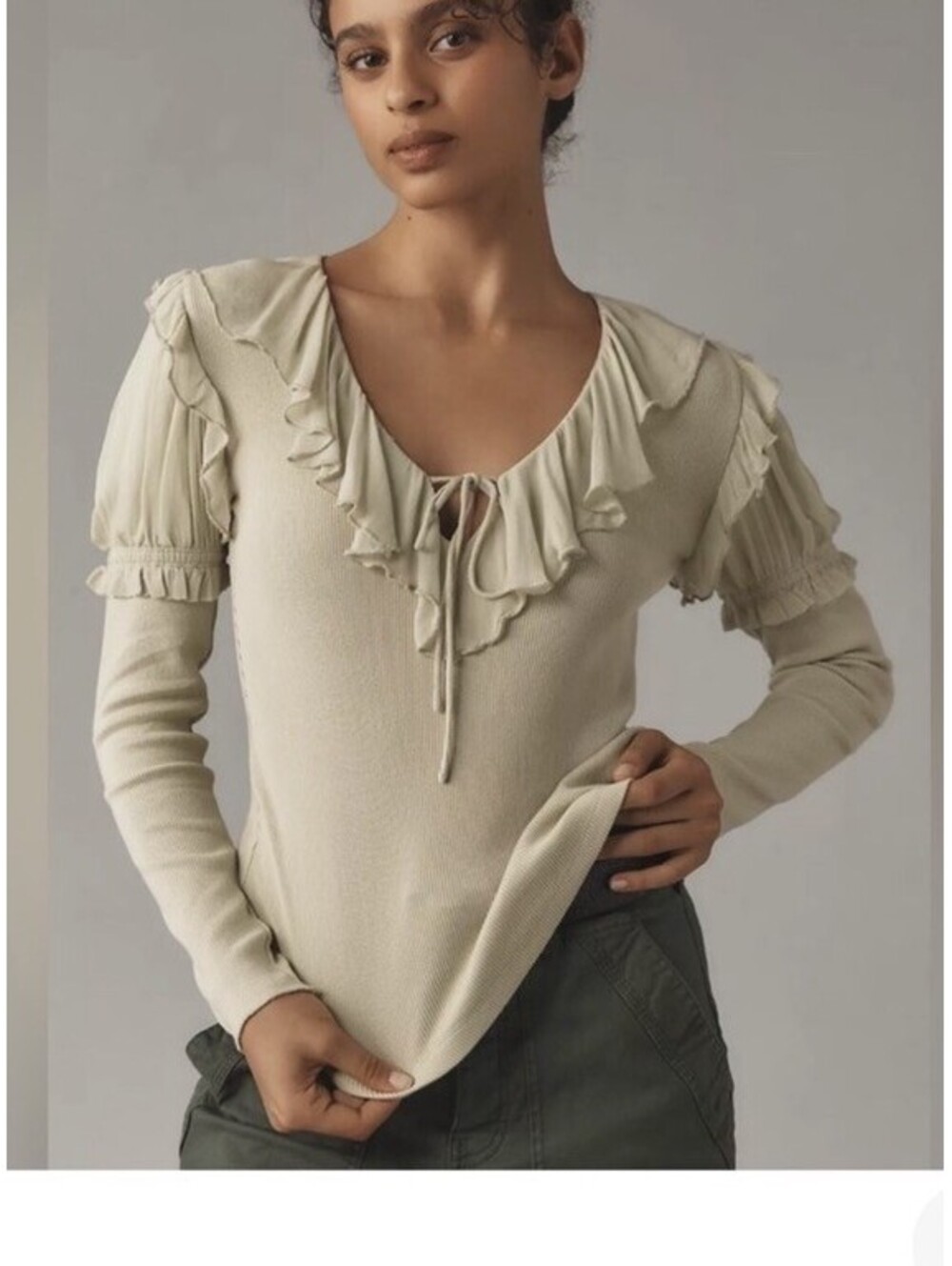 Anthropologie Green Ruffle Peasant Tie-Neck Knit Blouse Medium $118 *Flaw*